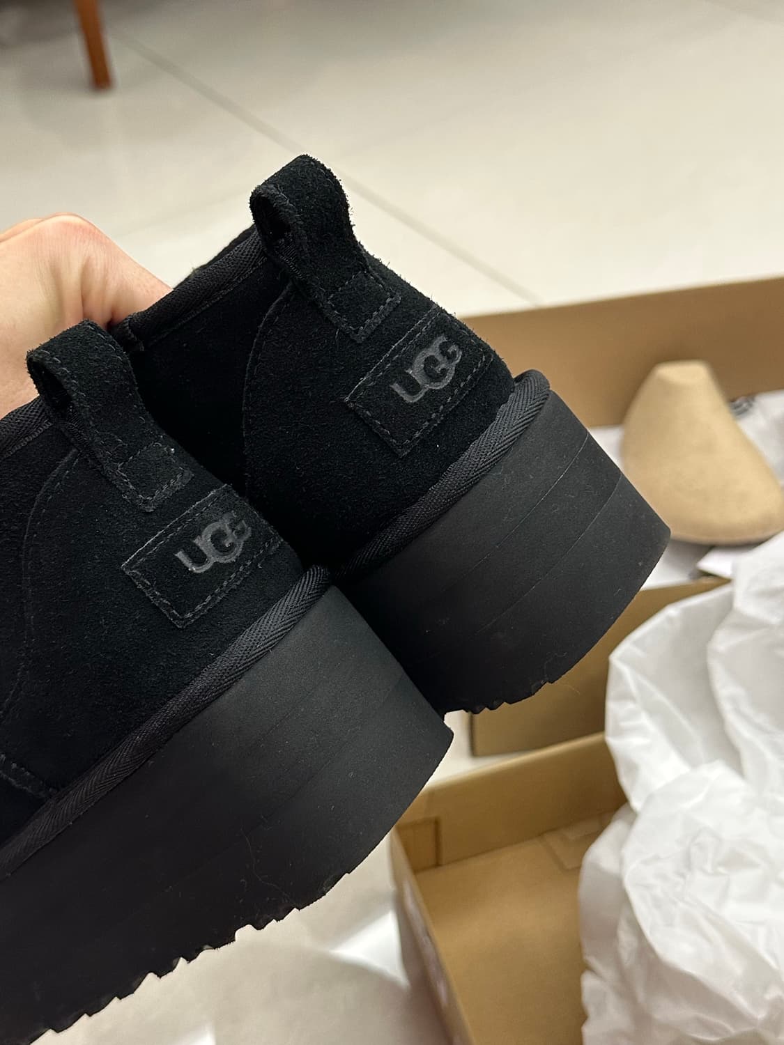 (정품 SS급!!!) 어그 울트라 미니 6사이즈(230) 상품이미지4