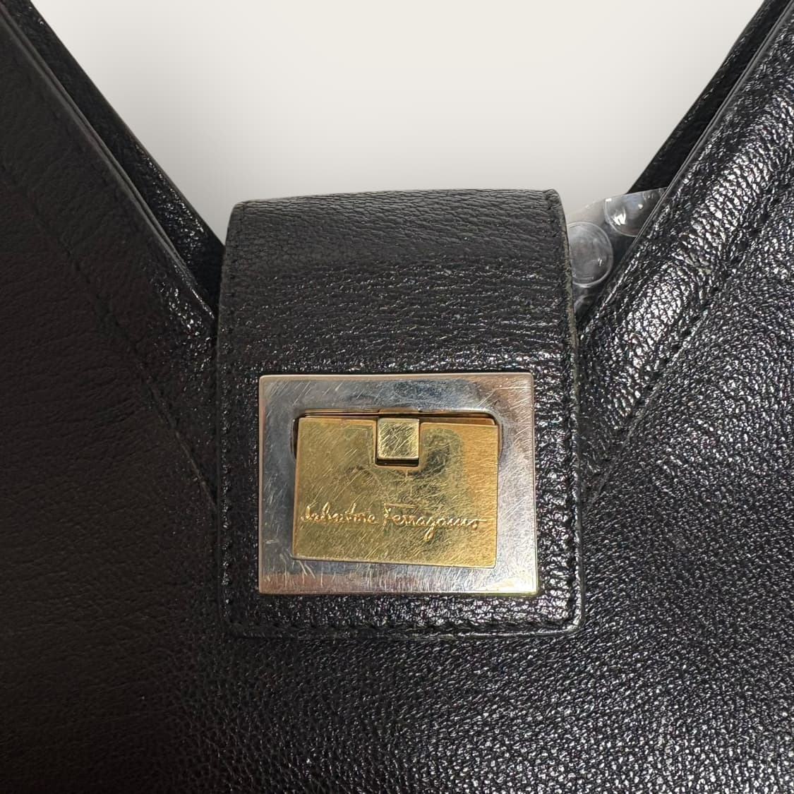 살바토레 페레가모 블랙 금장 토트백 숄더백 상품이미지3