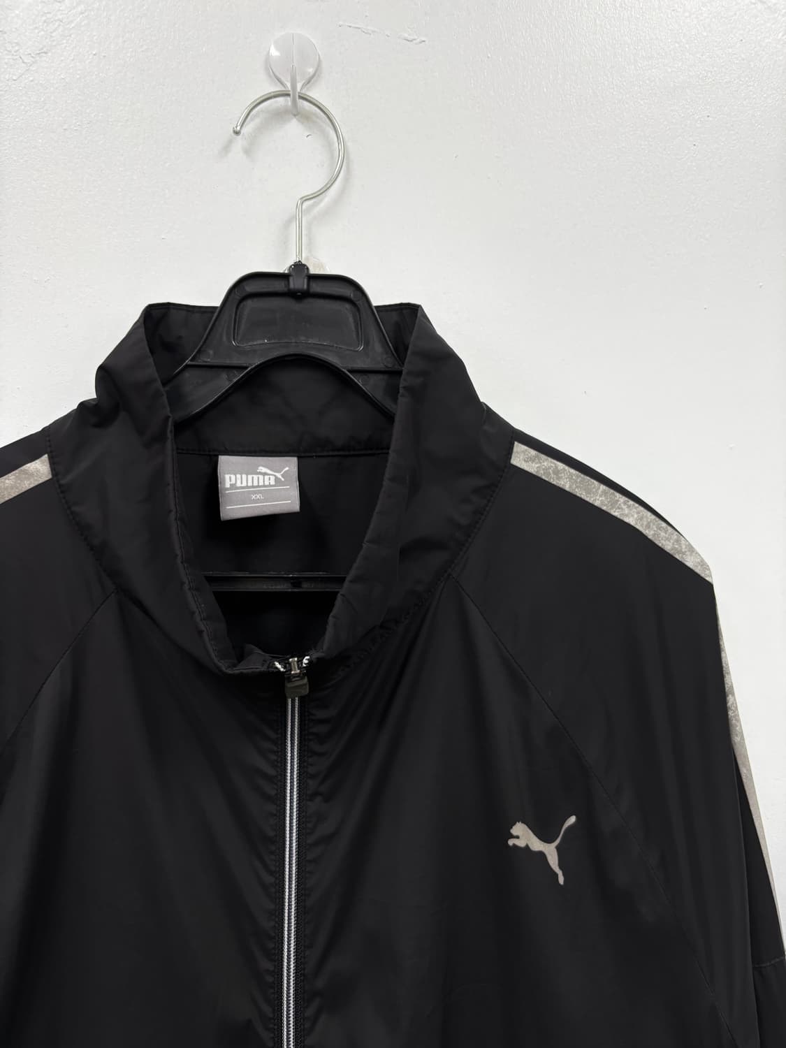  퓨마 윈드브레이커 상품이미지2