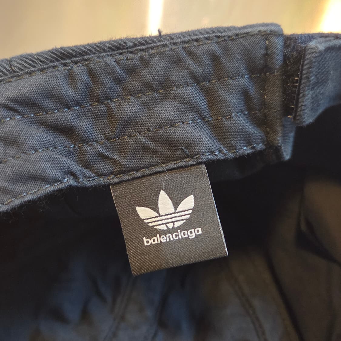 아디다스 발렌시아가 볼캡 블랙 (L) 상품이미지5