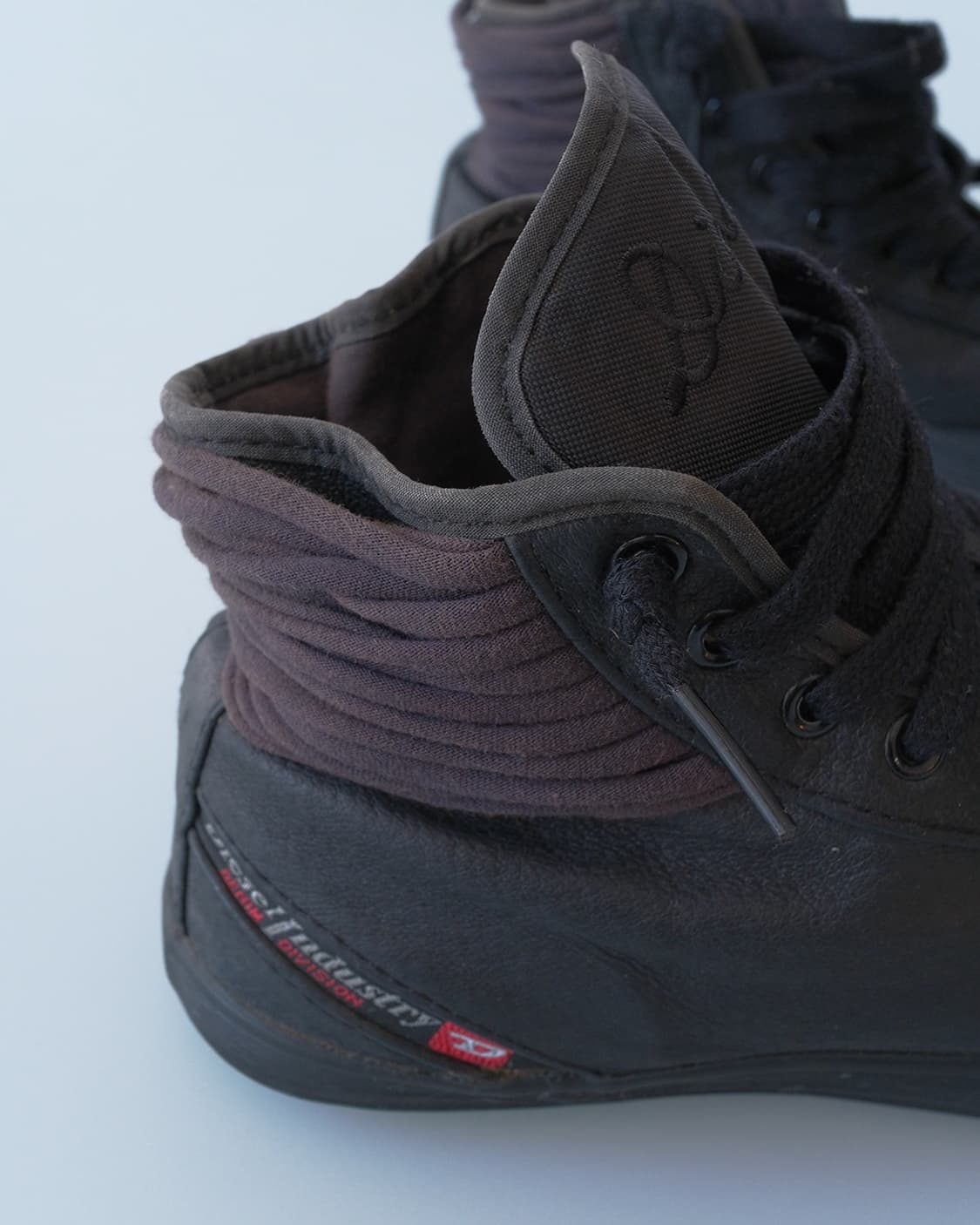 DIESEL YORE W 상품이미지5