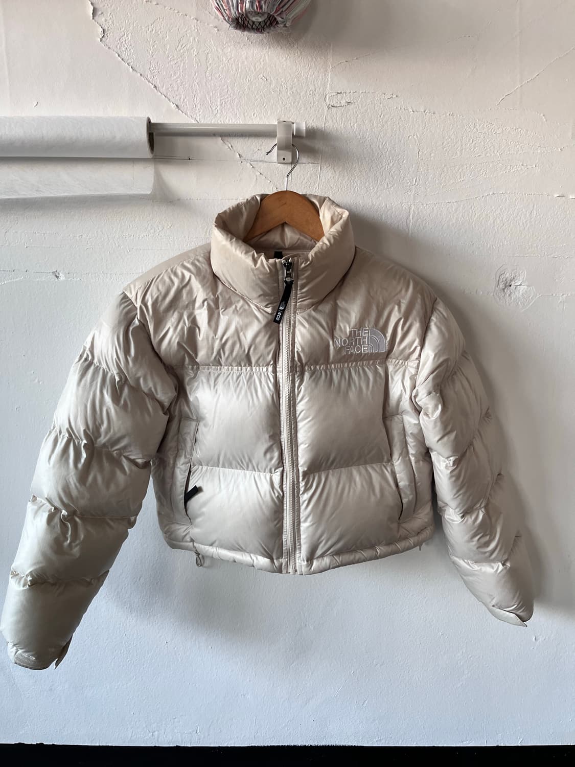 노스페이스 크롭 아이보리 상품이미지1