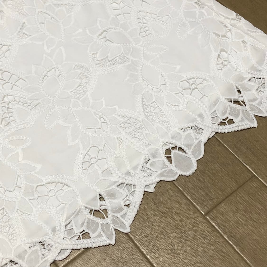 h&m 에이치앤엠 브로드리 앙글레즈 미니 드레스 (새상품) 상품이미지4