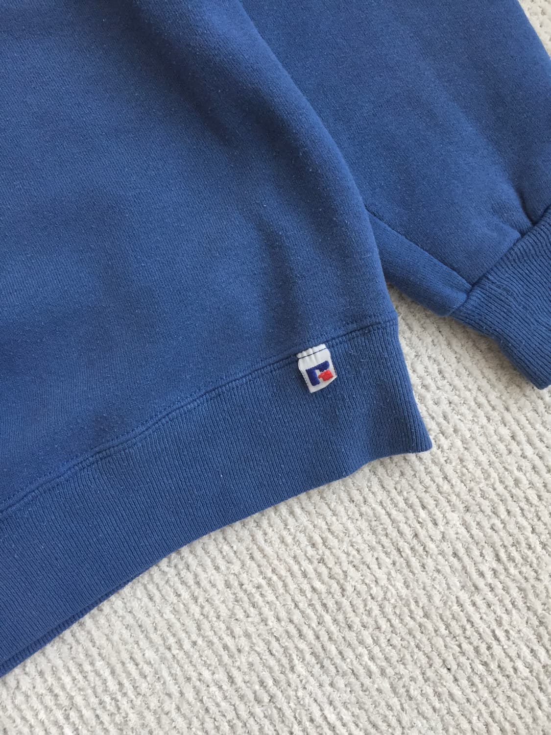 90‘s 러셀 페이딩 블루 스웻셔츠 상품이미지3