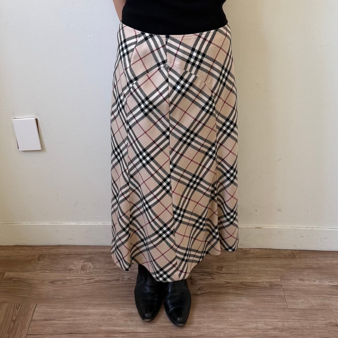 버버리 노바체크 스커트 상품이미지3