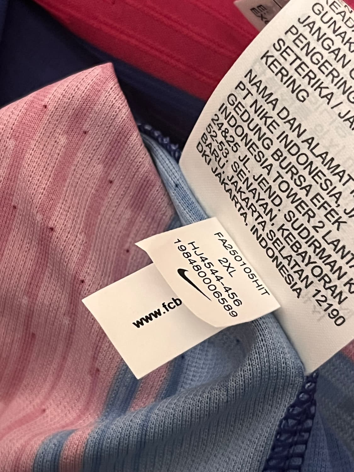 25/26 바르셀로나 어센틱 야말 챔스유니폼 상품이미지4