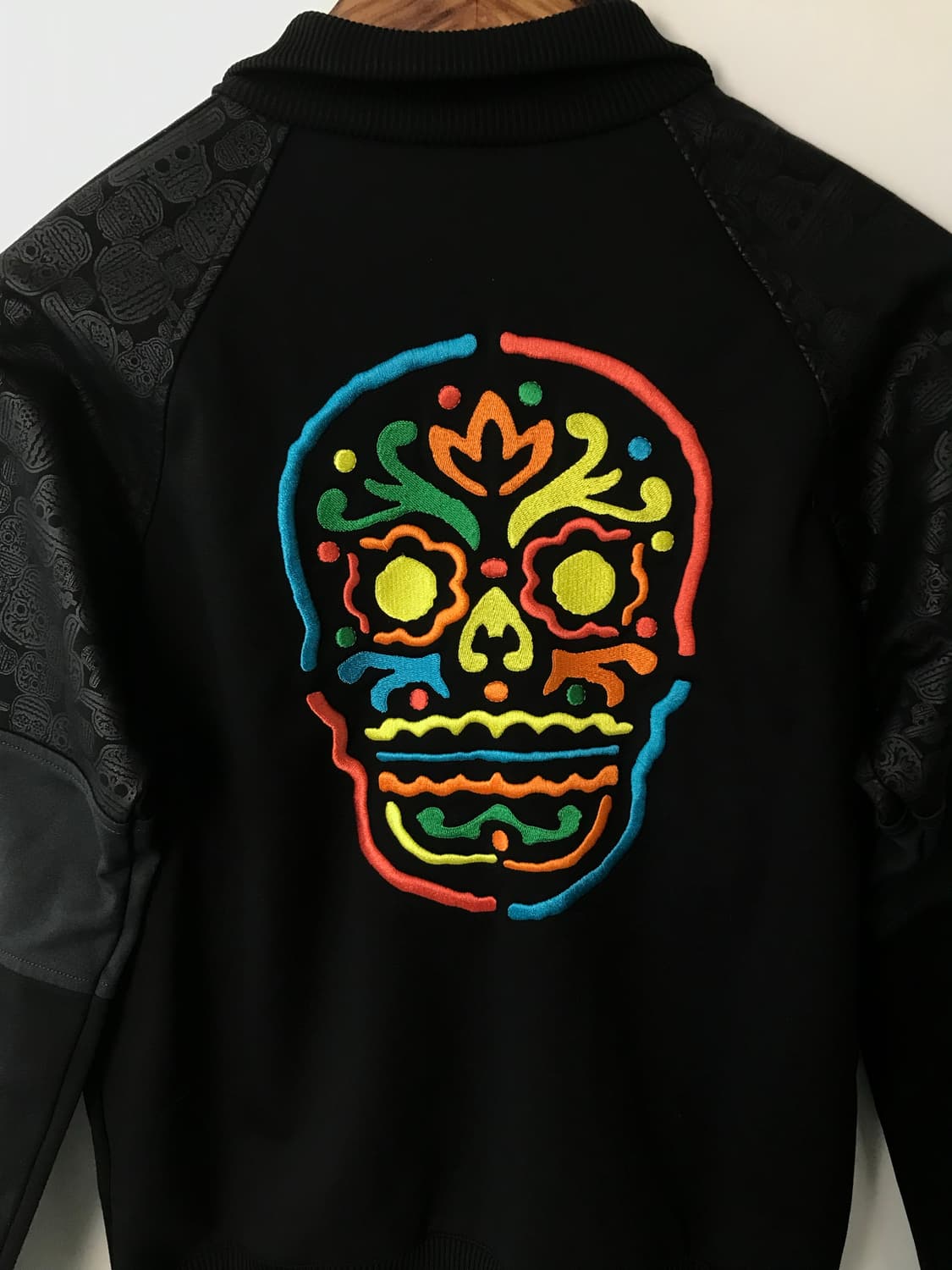 아디다스 y2k 와투케 스컬 블랙 트랙 져지 상품이미지6