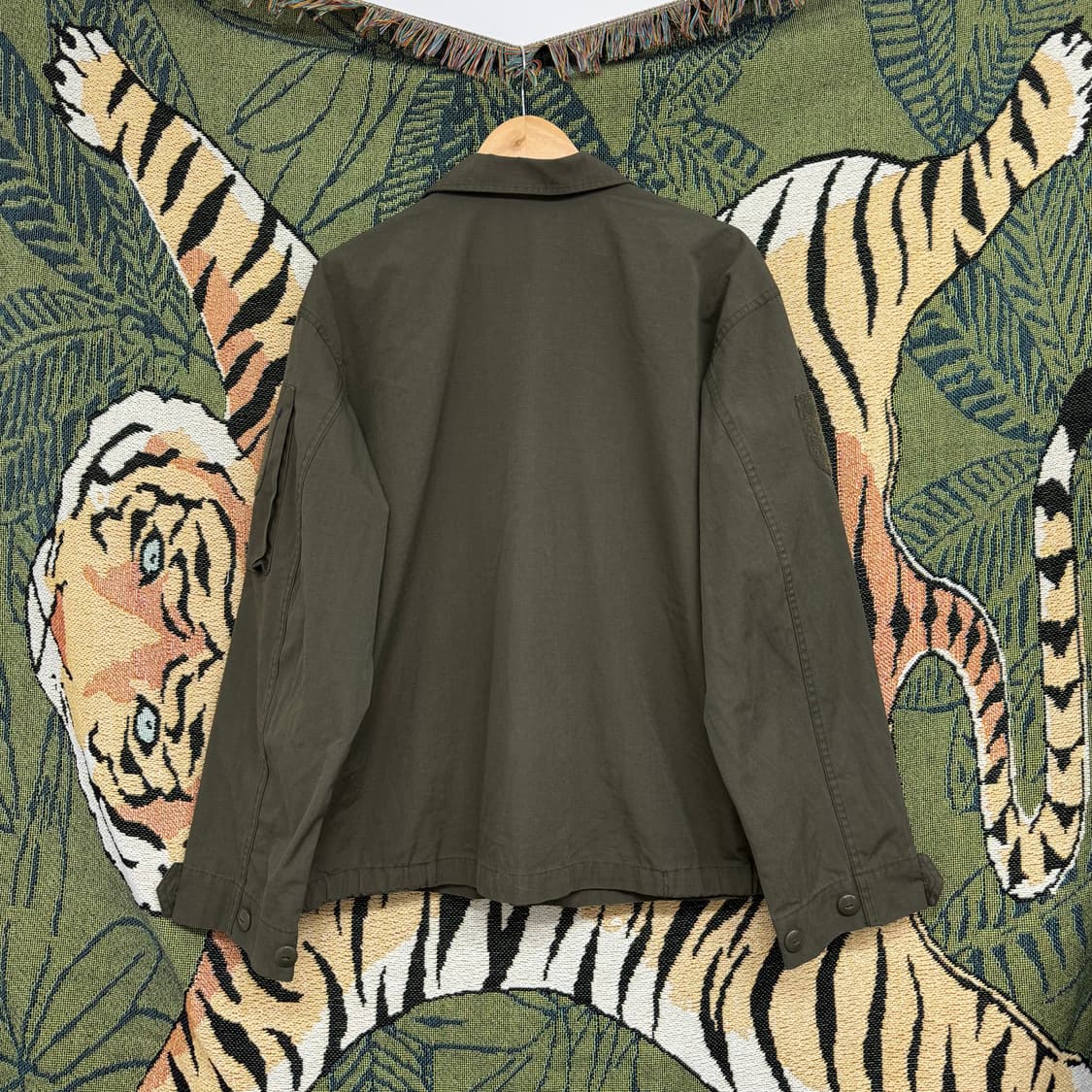 오스트리아군 올리브 필드 자켓 (L)   상품이미지4