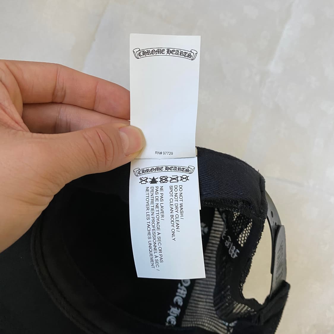 [Free] 크롬하츠 플러스 크로스 실 스탬프 트러커햇 블랙 상품이미지7