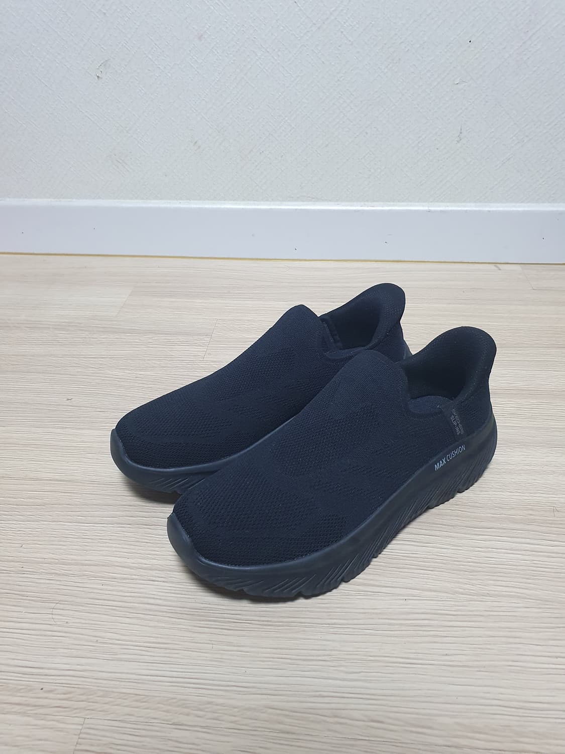 스케쳐스 맥스쿠셔닝 슬립온 260 상품이미지4