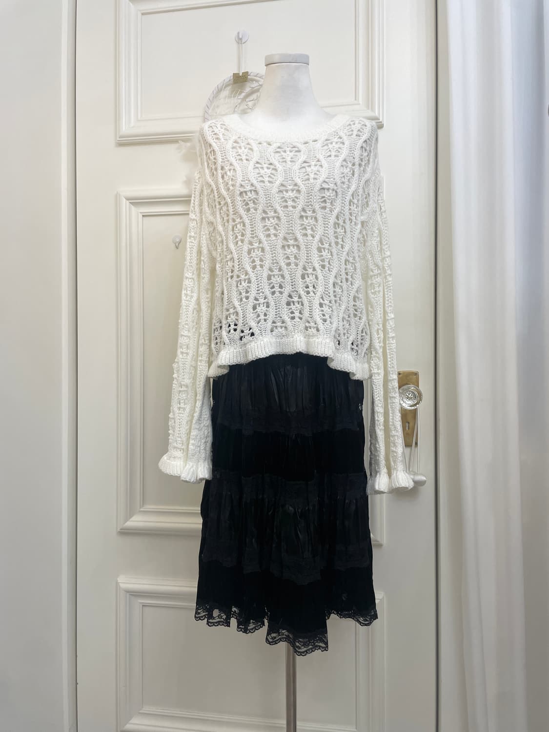 white crochet ruffle sweater 상품이미지2