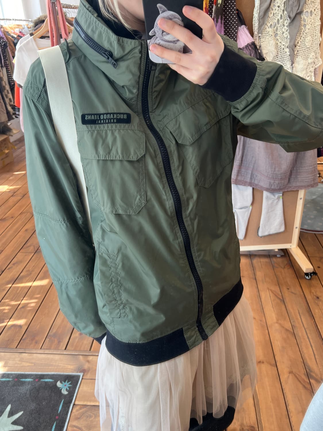 버카루 카키 나일론 자켓 상품이미지1