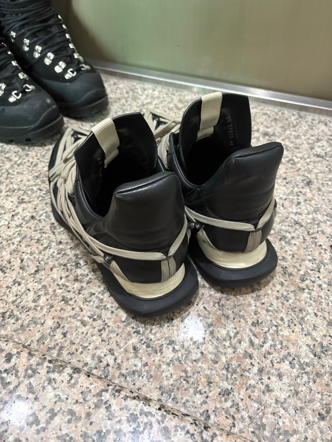 릭오웬스 맥시멀러너 (42) 상품이미지2