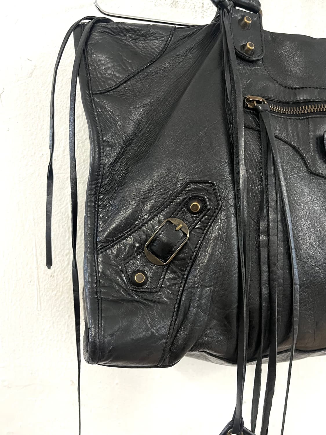 발렌시아가 클래식 워크 모터백 상품이미지3