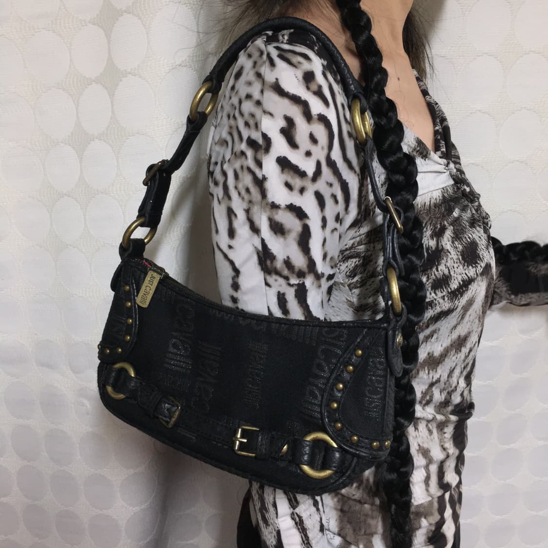just cavalli 프린트 디테일 겨드랑이 백 상품이미지2