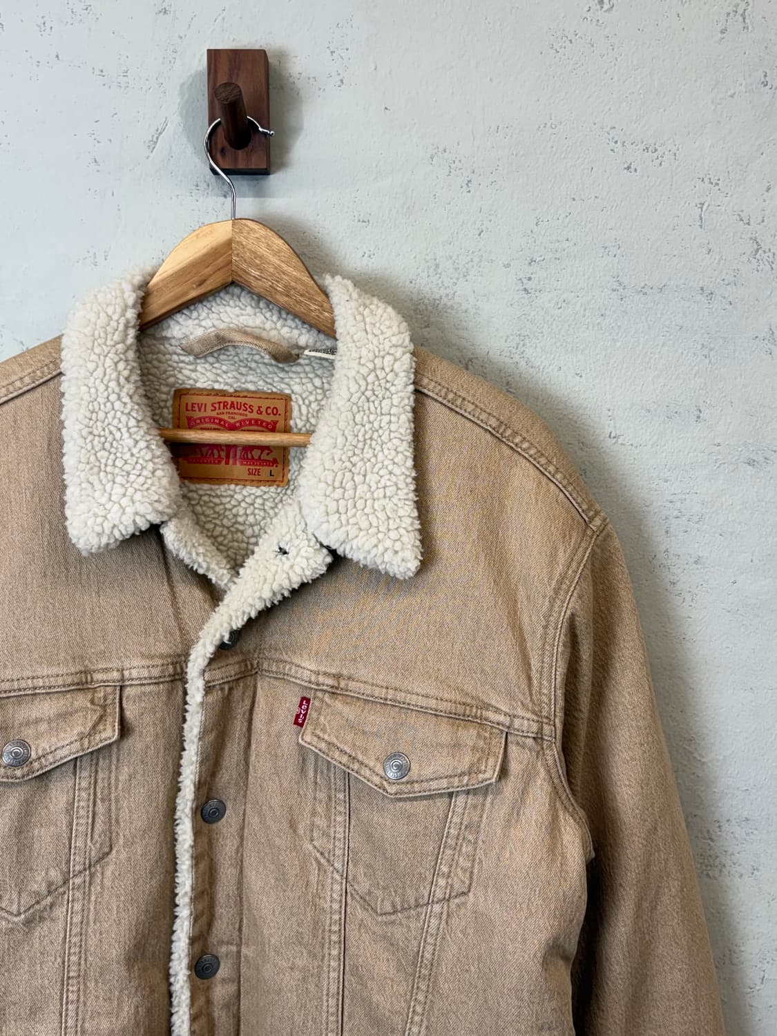 리바이스 데님 쉐르파 트러커 자켓 베이지 상품이미지3