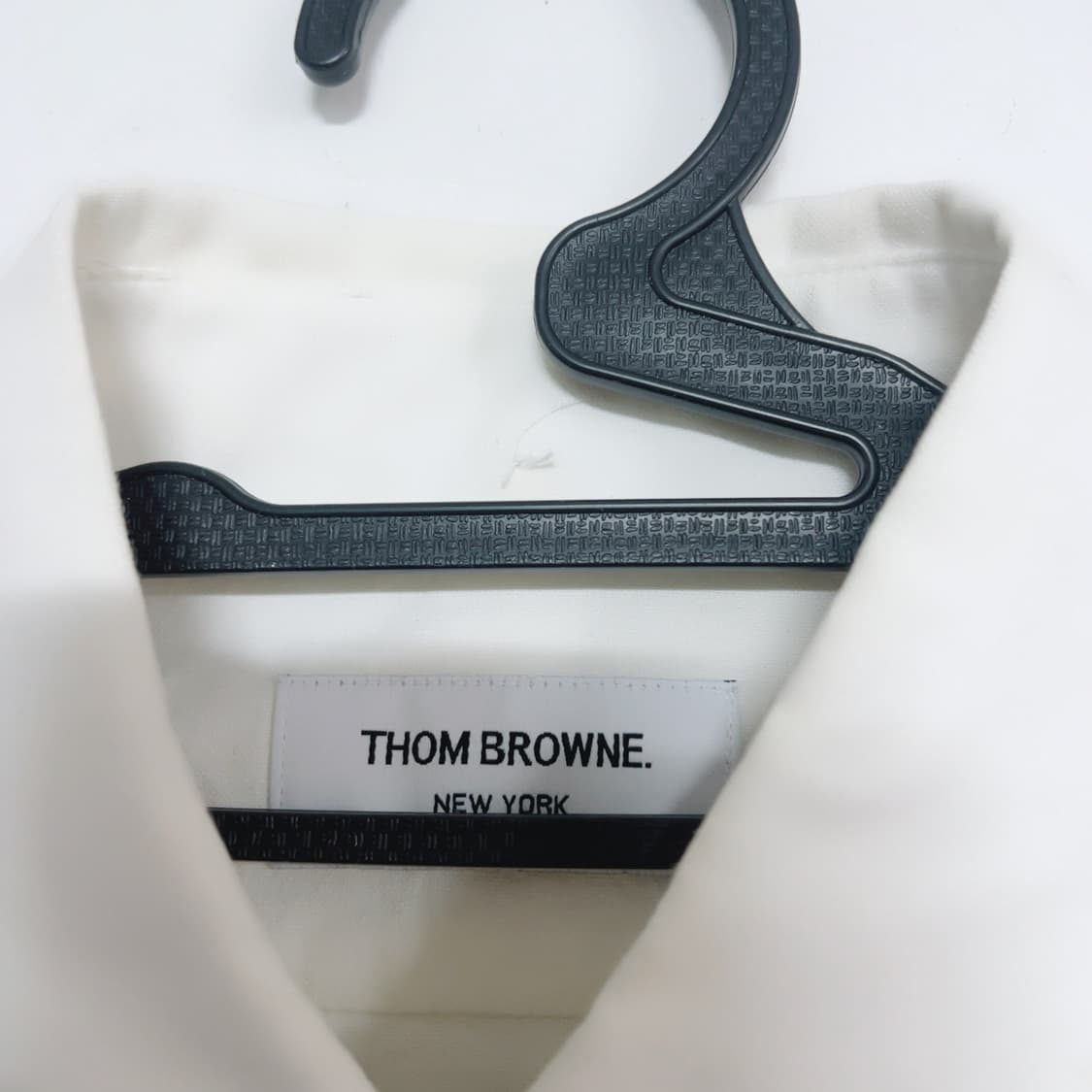 톰브라운 화이트 1사이즈 봄 공용 셔츠 상품이미지4