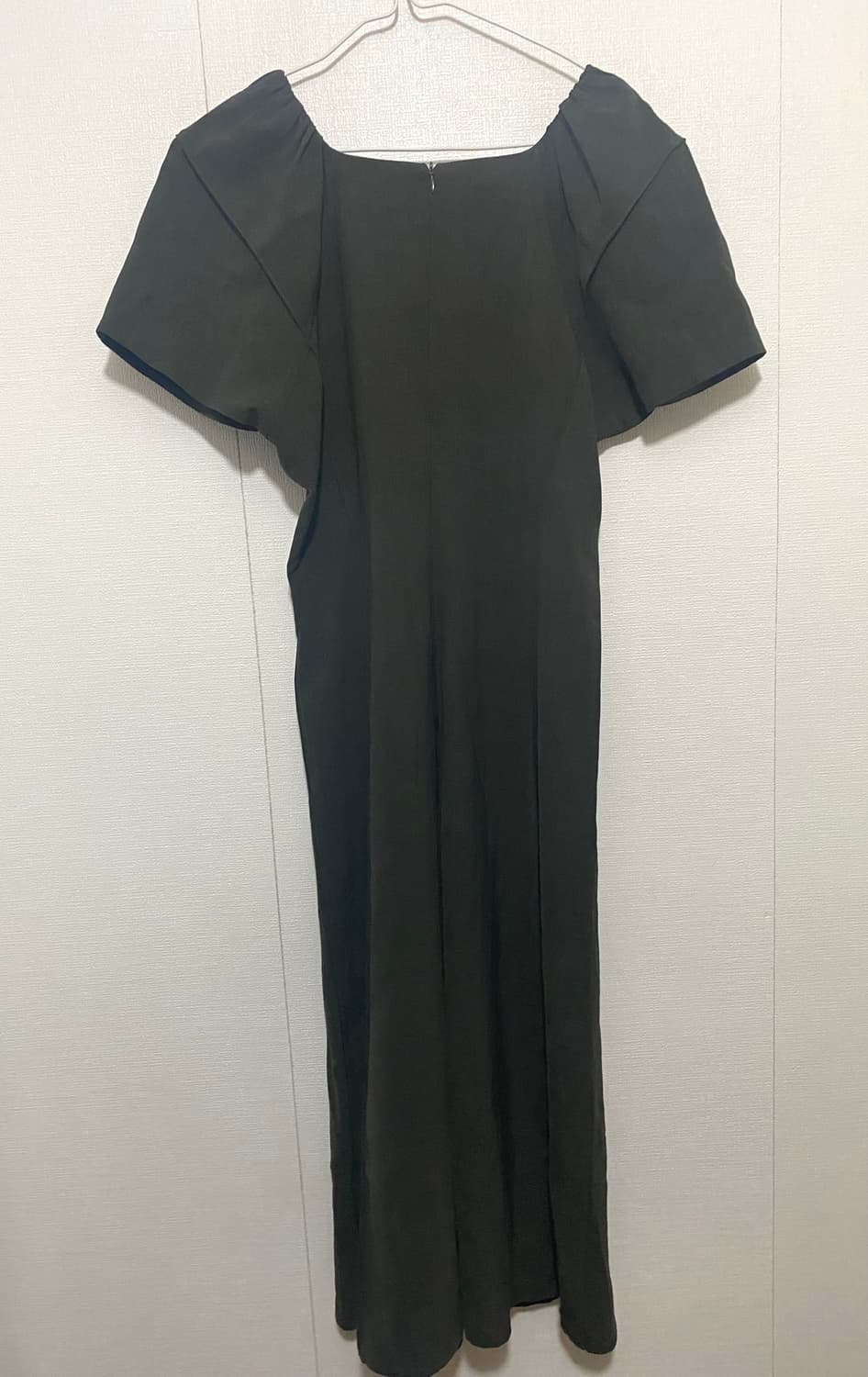 오르 싱글 버튼 핀턱 드레스  상품이미지7