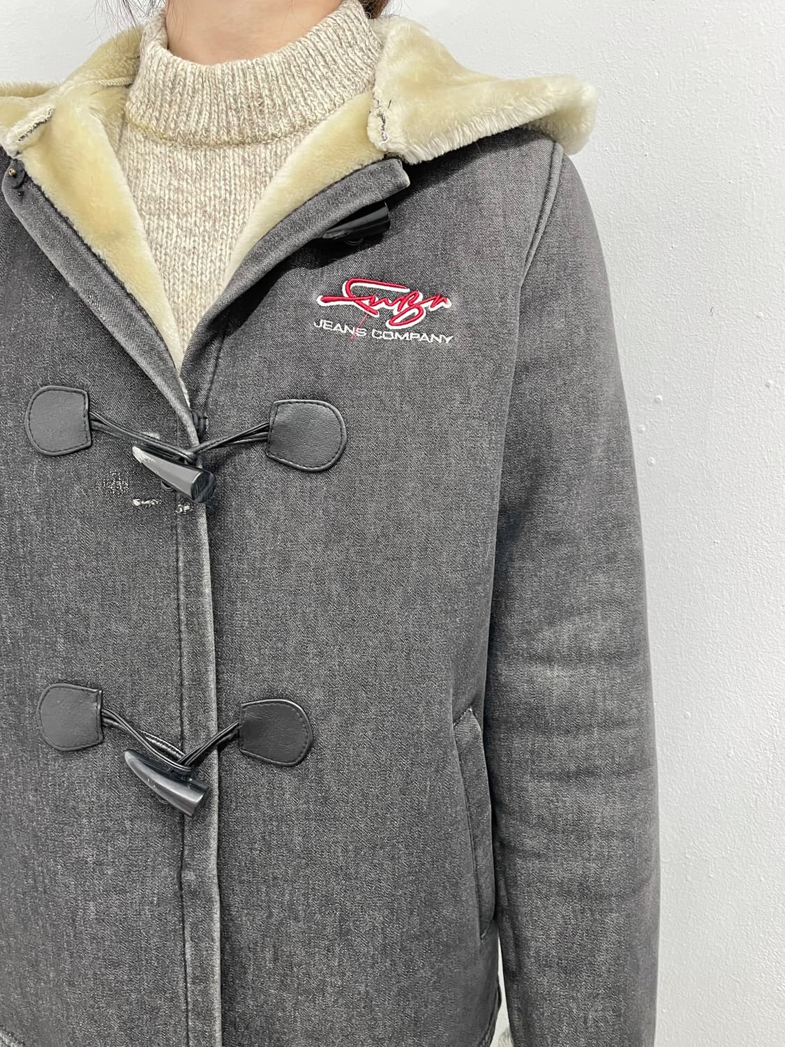 푸부 떡볶이 퍼 무스탕 자켓 상품이미지2