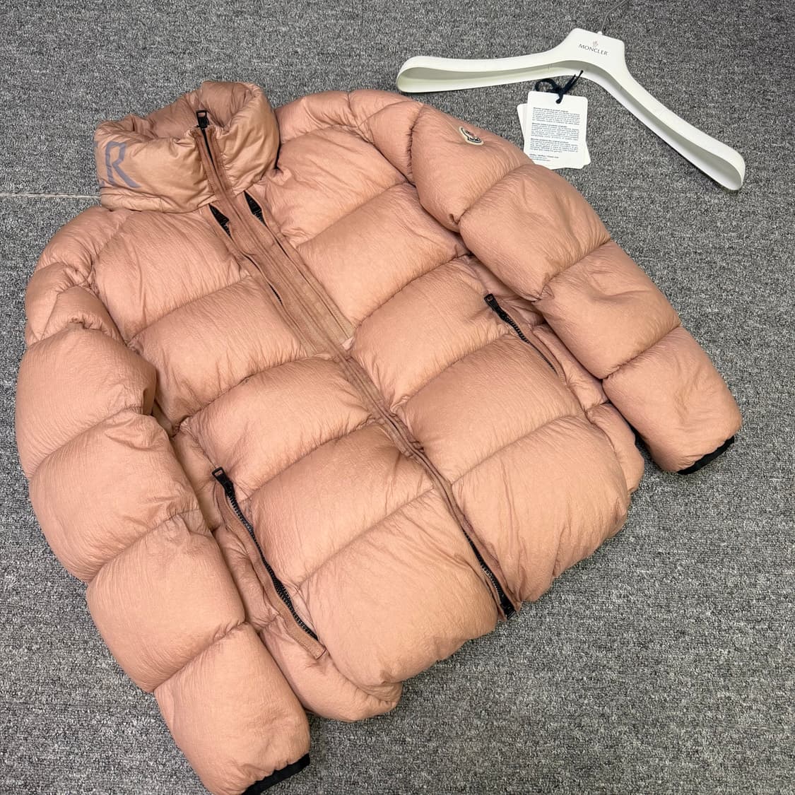 몽클레어 CEVENNE 패딩 4사이즈 상품이미지2