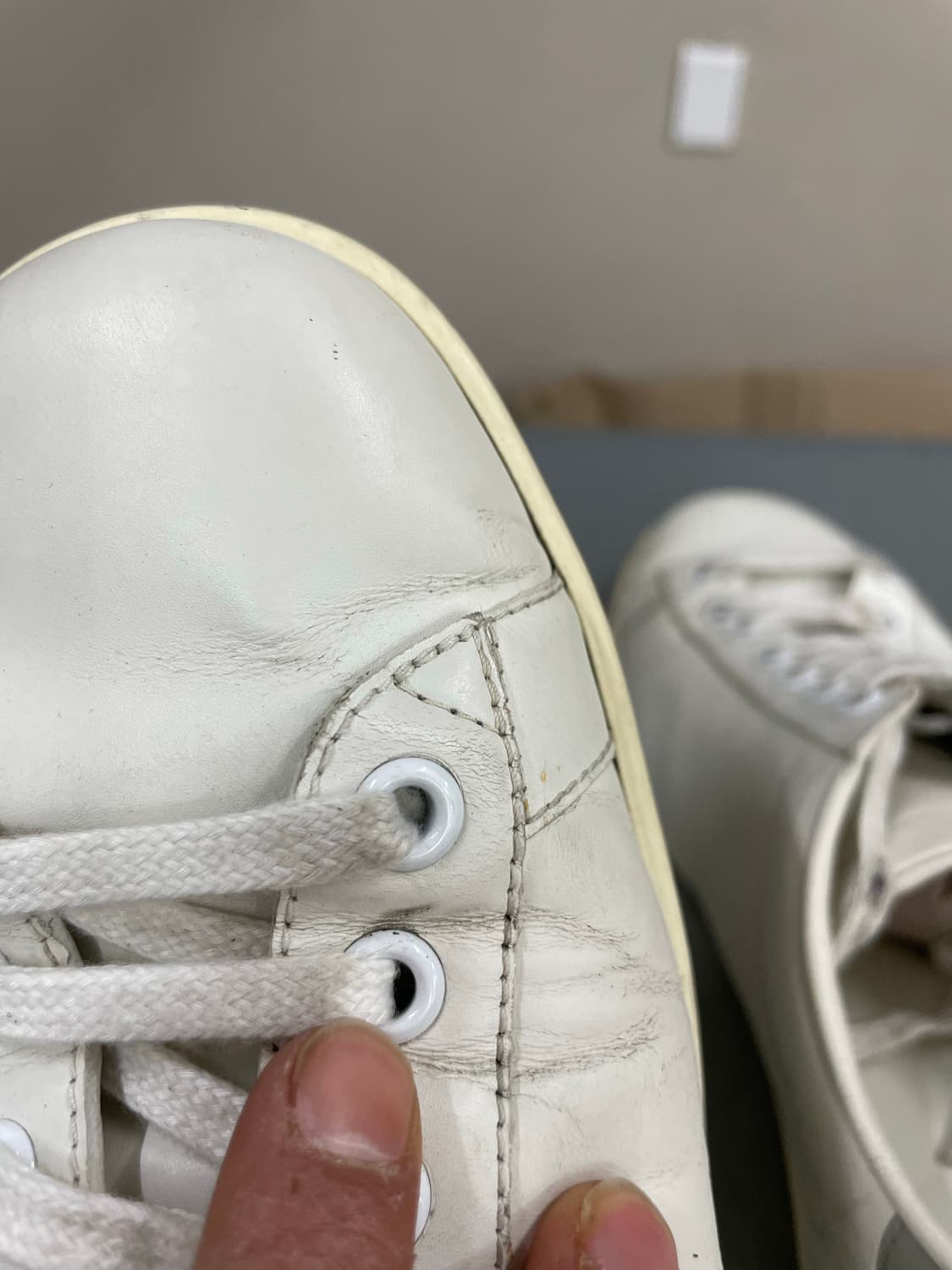 구찌 인터로킹 G로고 레더 스니커즈 11 상품이미지8