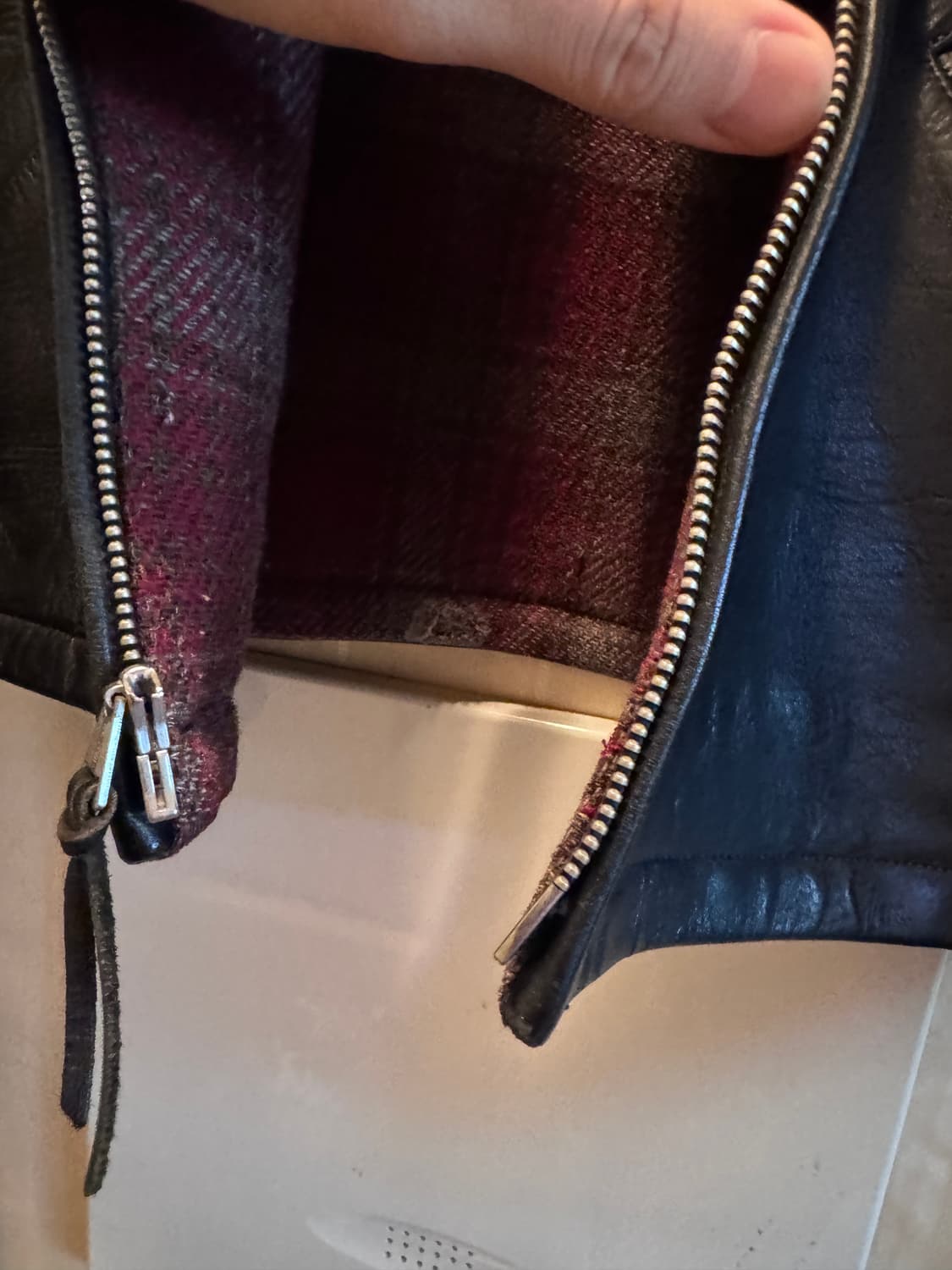 엣라코 호스하이드 가죽자켓 42사이즈 블랙 상품이미지4