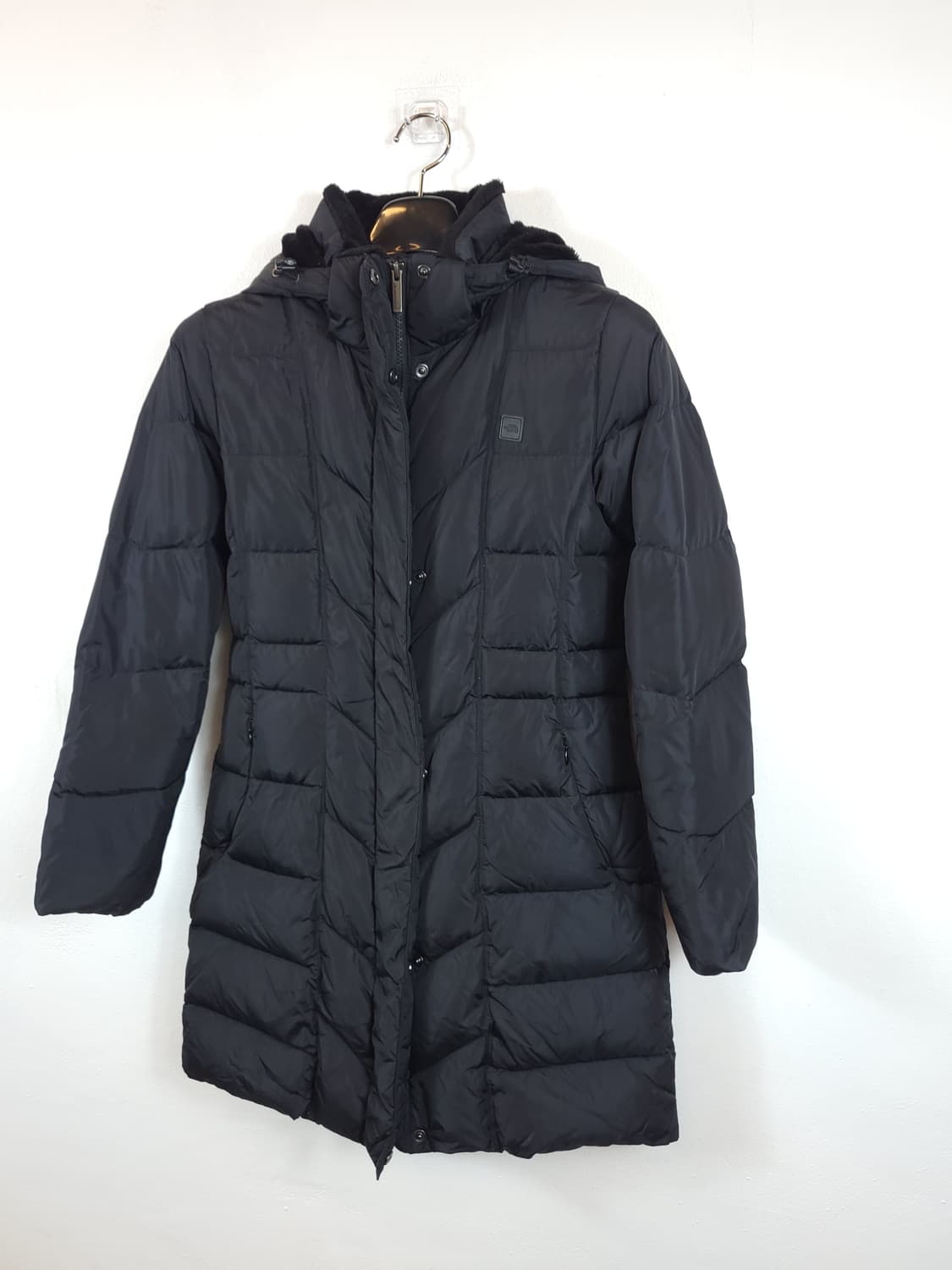 노스페이스 여성 구스롱패딩 블랙 90(M) 상품이미지2