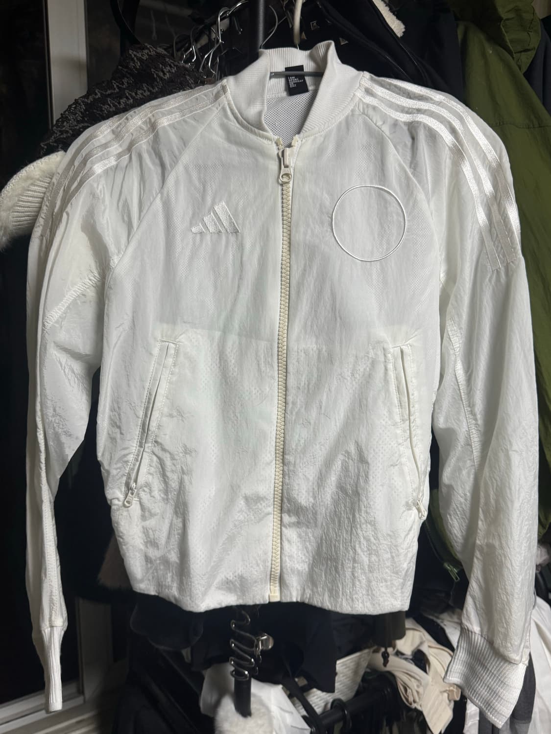 아디다스 X VRC 화이트 바람막이 자켓 아우터 상품이미지2