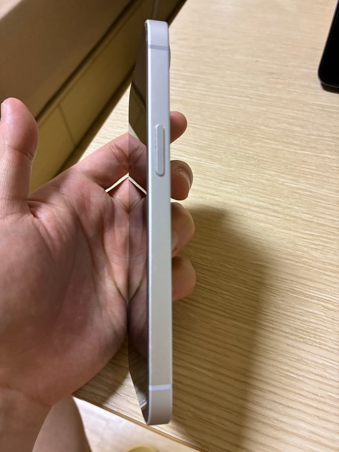 아이폰16e/512GB/화이트/배터리성능100%/SS급 상품이미지5