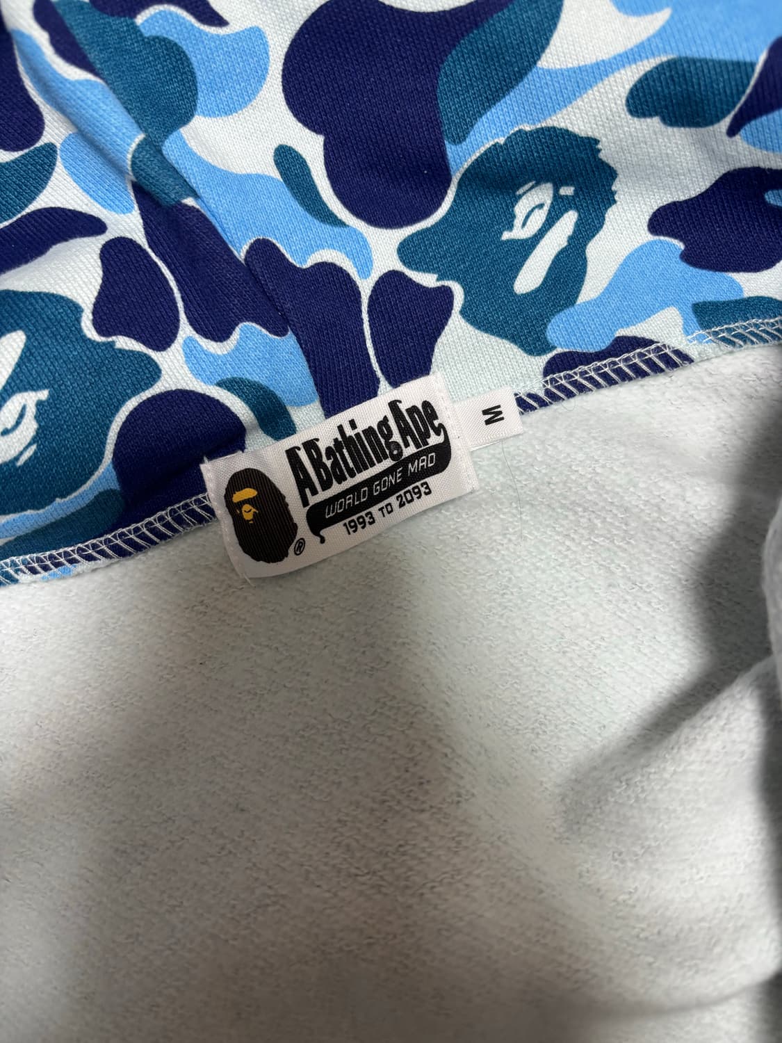 베이프 abc샤크후드 m 청계 양도 하늘색 베이프 후드 집업 상품이미지2