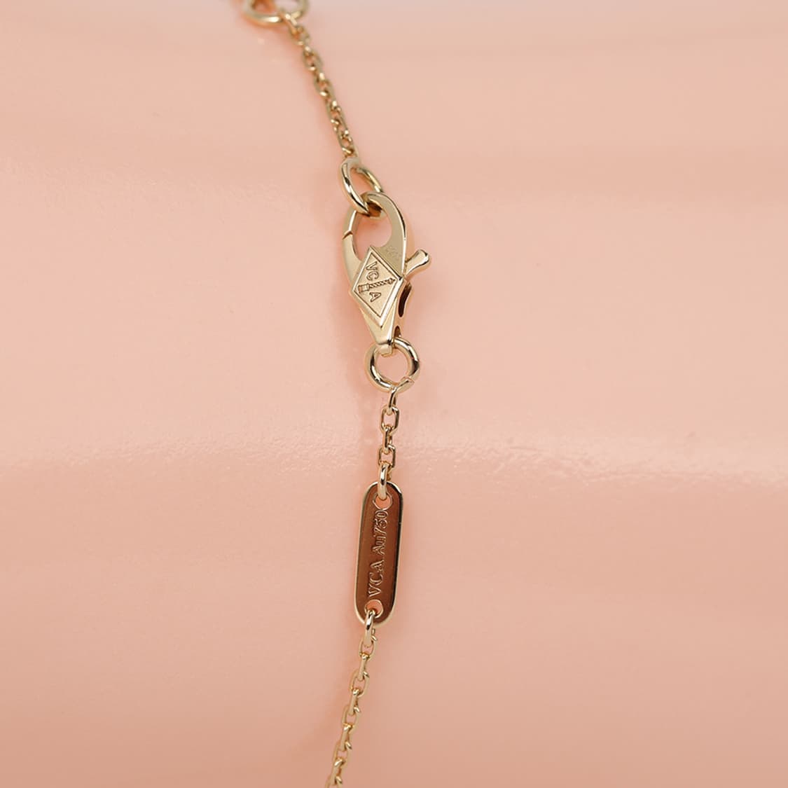 반클리프아펠 팔찌 스위트 알함브라 브레이슬릿 VCARF68800 상품이미지9