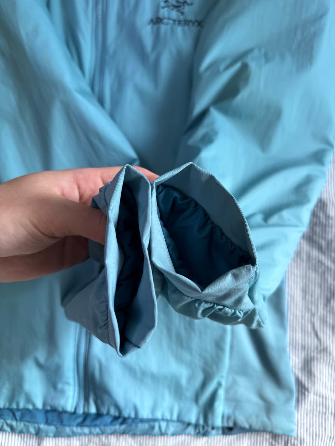 (민트급) 아크테릭스 아톰 LT 후디 솔레스 S 상품이미지8