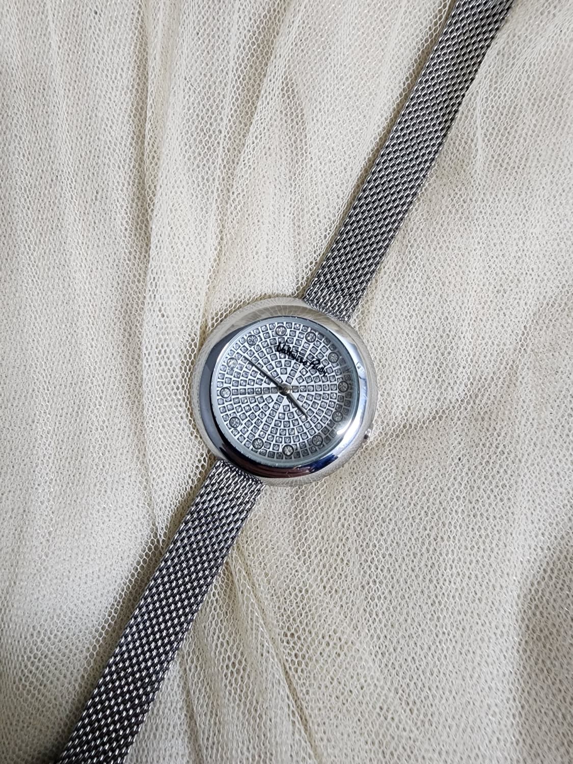 발렌티노루디 큐빅 여성시계 상품이미지5