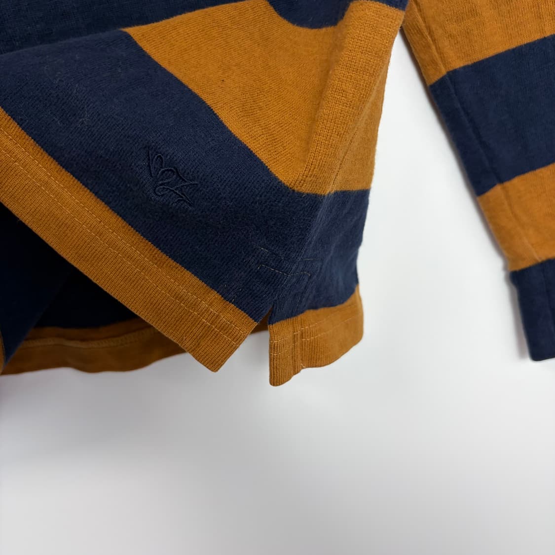 마크제이콥스 카라 티셔츠 상품이미지7