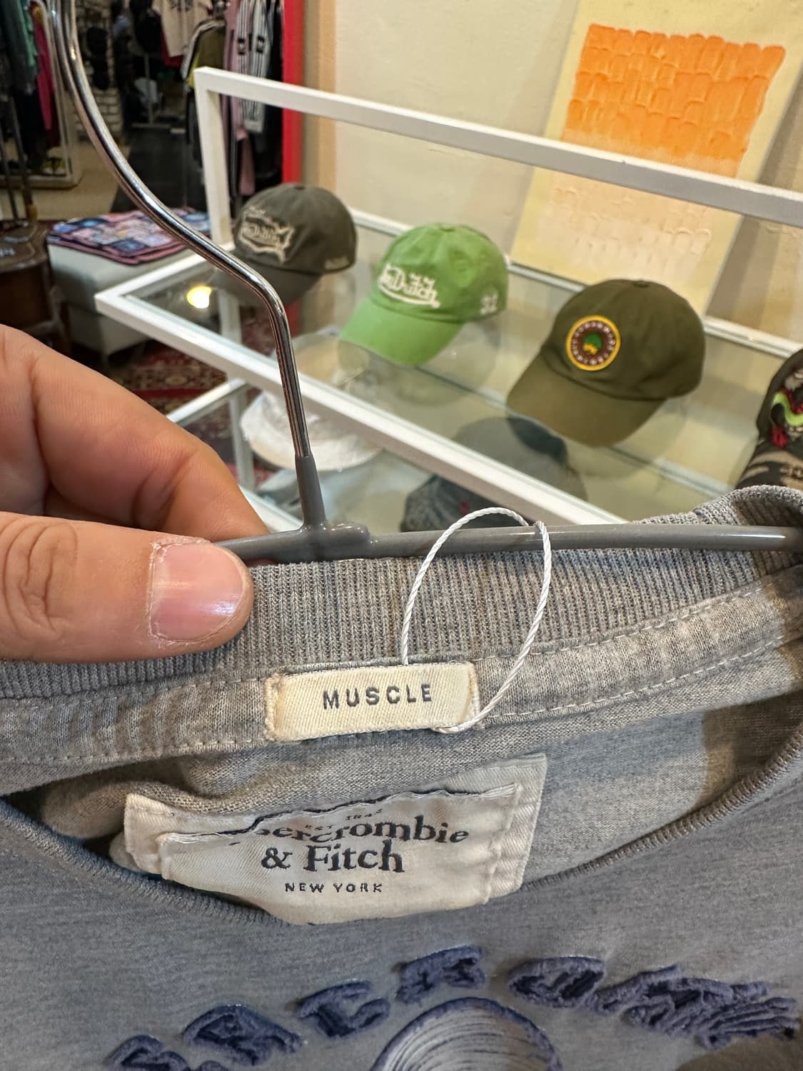 아베크롬비 우먼스 빈티지 프린팅 반팔티 그레이 XL 상품이미지3