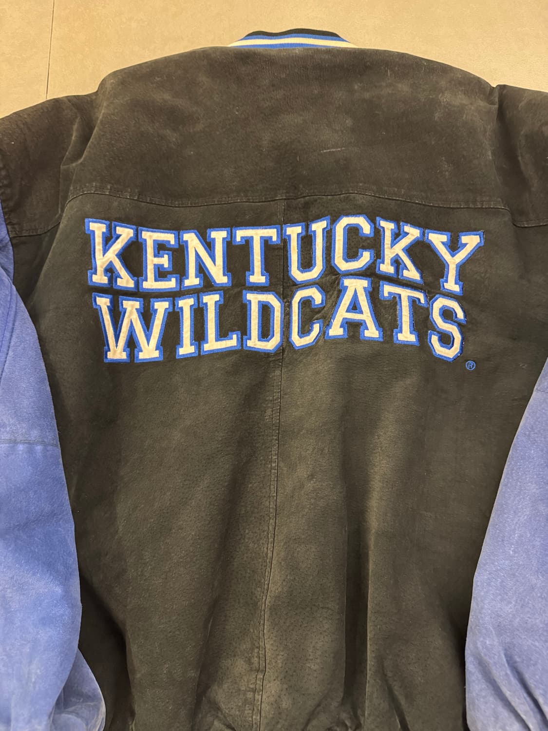 90’s 켄터키대 가죽 바시티 자켓 XL 상품이미지6