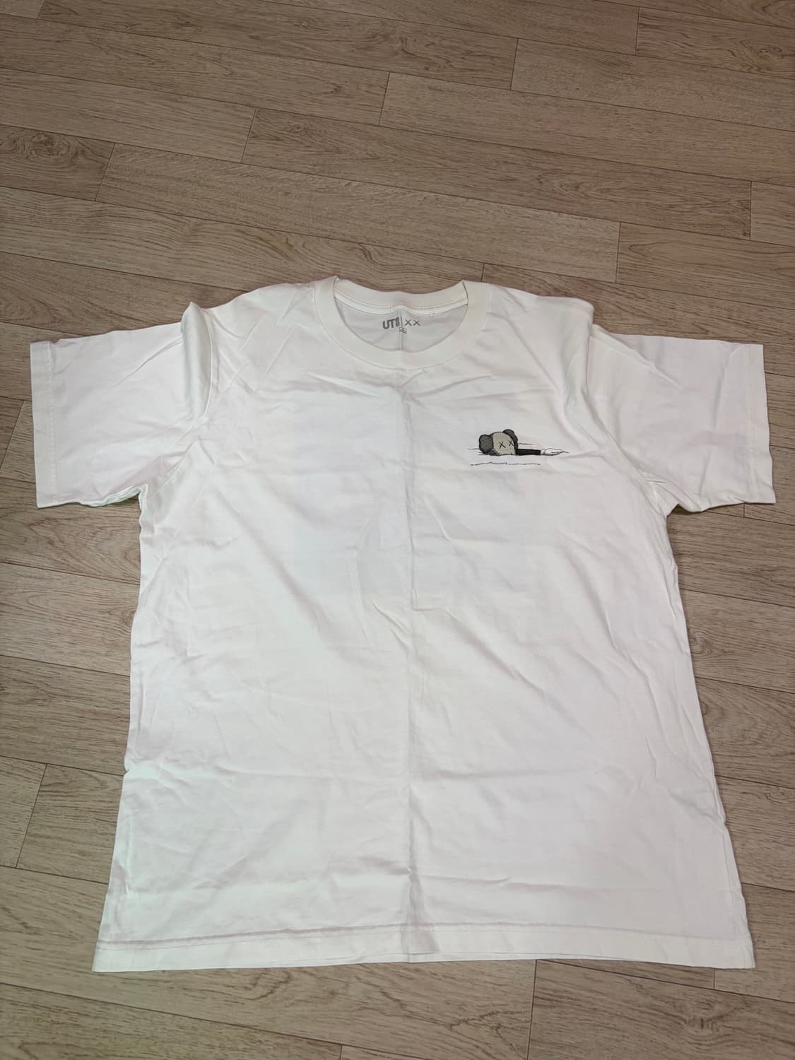 (XL) 유니클로 UT 카우스 반팔 화이트 상품이미지1