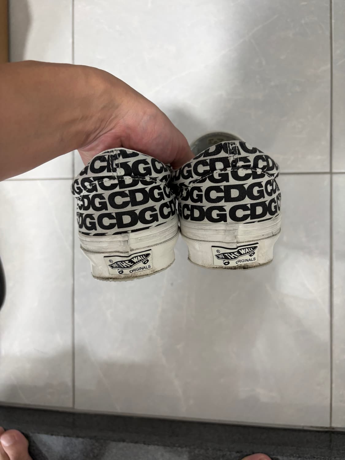 반스 x CDG 슬립온 상품이미지3