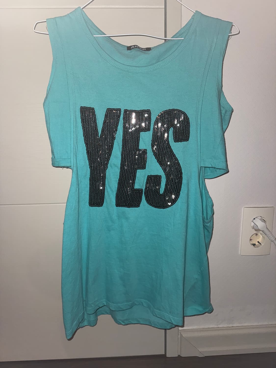 y2k 나나 펑크 트임 나시 상품이미지1