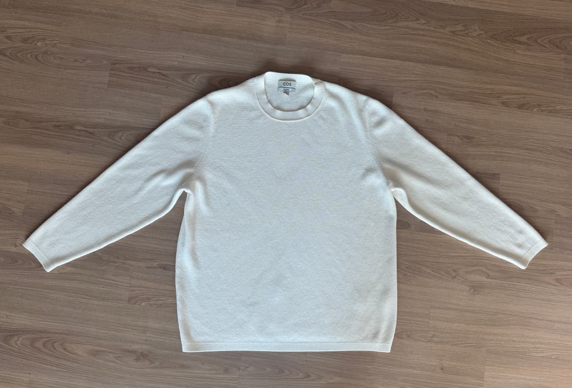 cos 코스 릴렉스핏 크림색 면니트 L사이즈 판매 상품이미지1