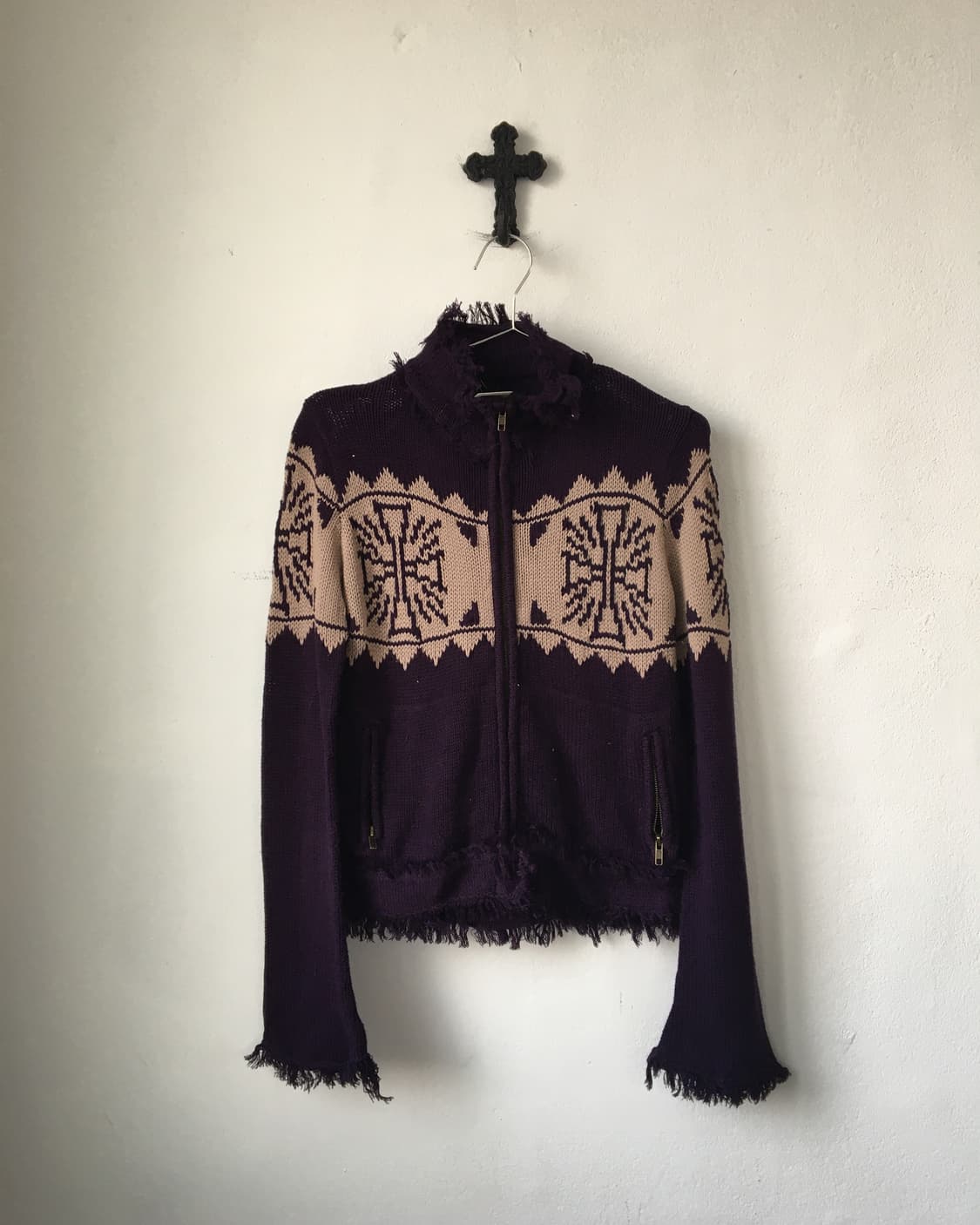 Grunge mood fringe knit zip up 상품이미지2