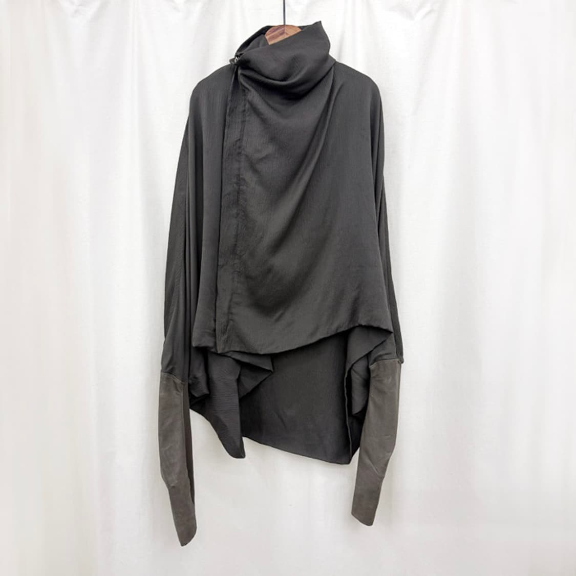 릭오웬스 나스카 실크 자켓 상품이미지4