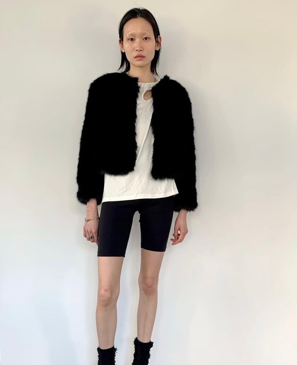 코스모스 크롭 퍼 자켓 COSMOSS fur jacket 상품이미지2