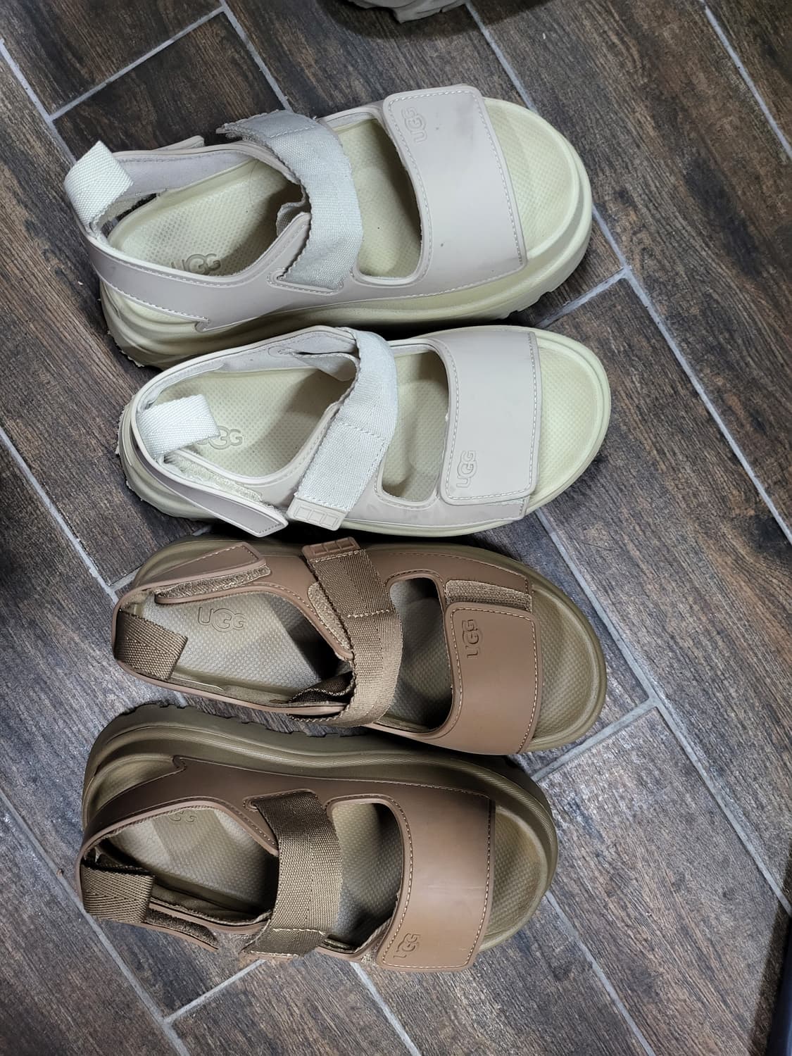 UGG 어그 샌들 베이지/브라운 2족220 상품이미지1