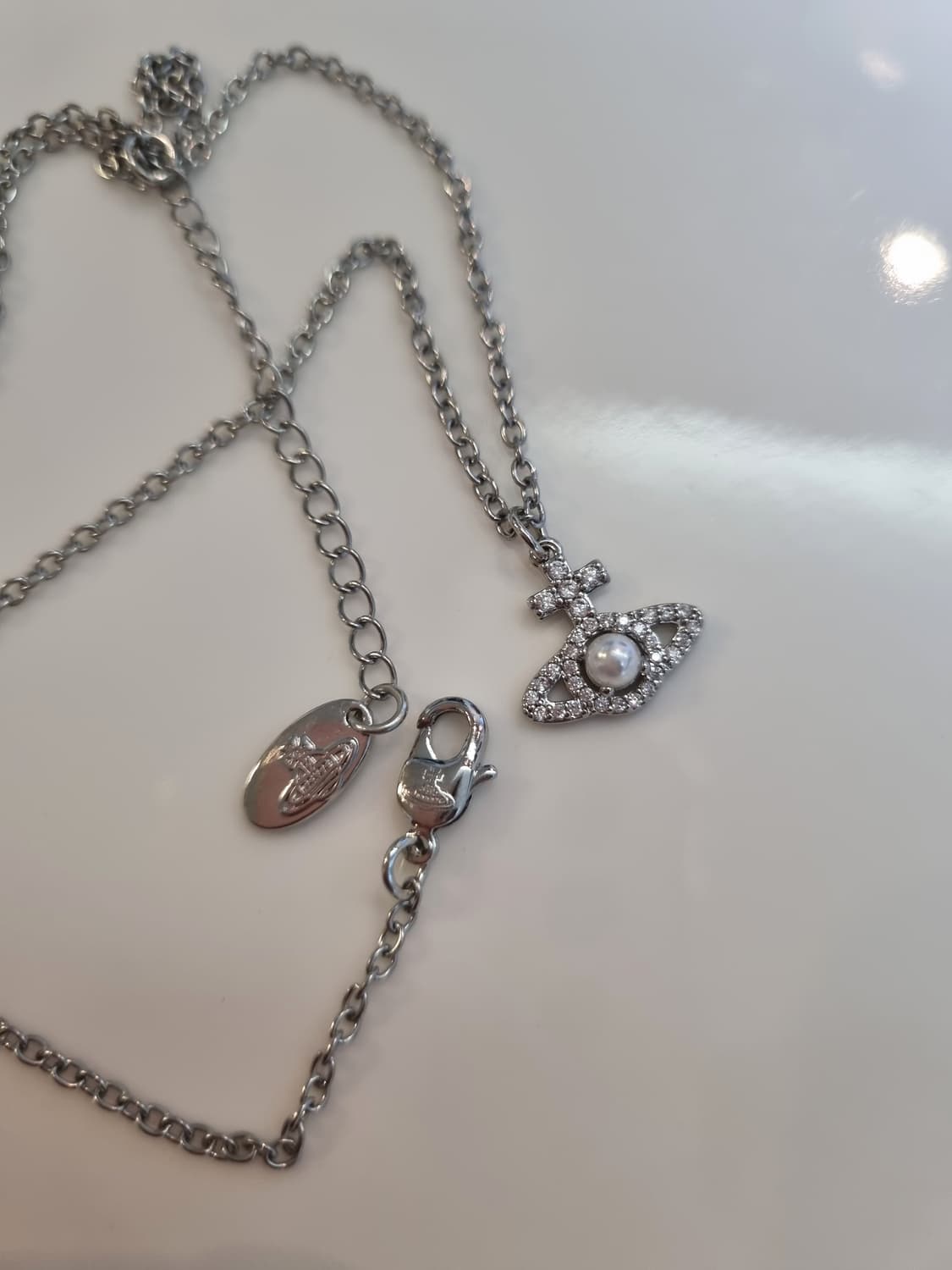 비비안웨스트우드 업사이클링 진주큐빅 목걸이 상품이미지2