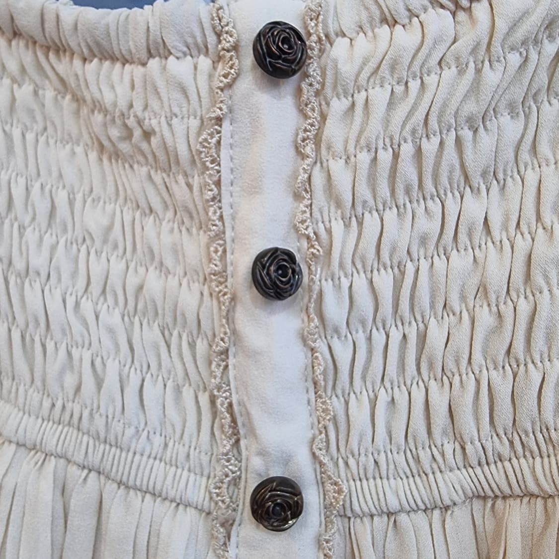 엑시즈팜(axes femme) 바닐라 크림 레이스 끈원피스 상품이미지2