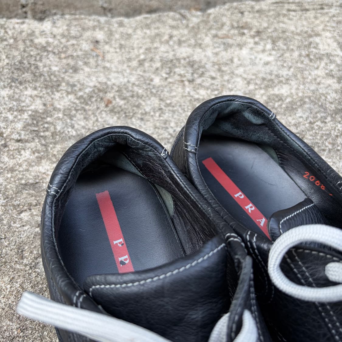 프라다 스포츠 레더 스니커즈 상품이미지4