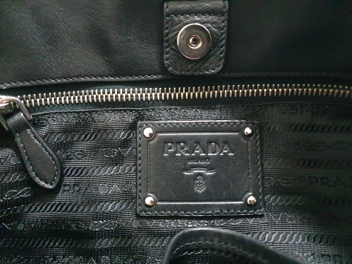 프라다(Prada) 소프트 카프 BN1628 블랙 토트백 상품이미지9