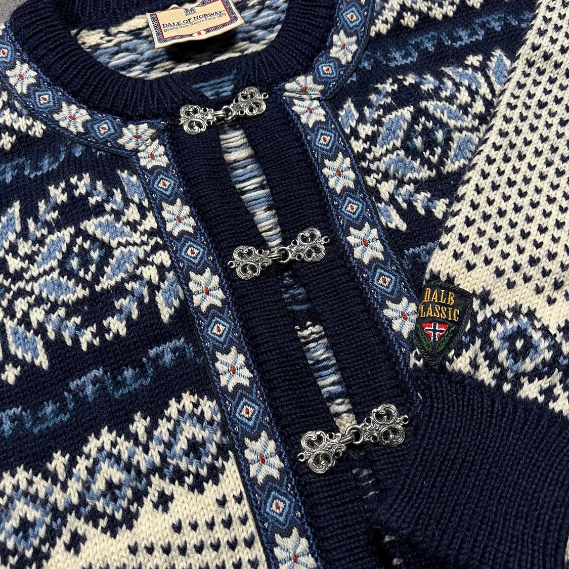 DALE OF NORWAY 데일 오브 노르웨이 노르딕 울 니트 가디건 상품이미지3