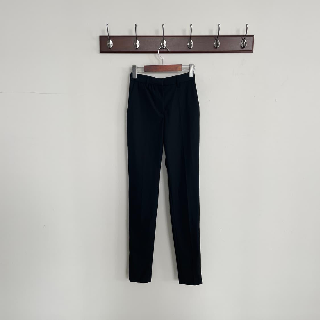 생로랑 유니폼 블랙 슬랙스 상품이미지1